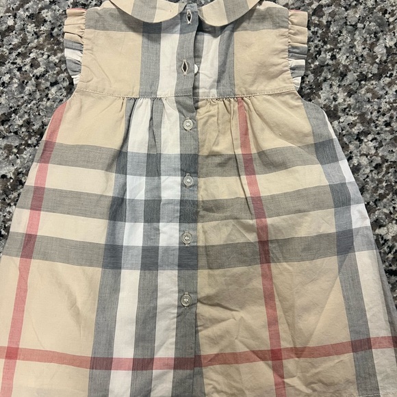 Baby Girl Authentic Burberry Dress - 6M - Picture 3 of 3